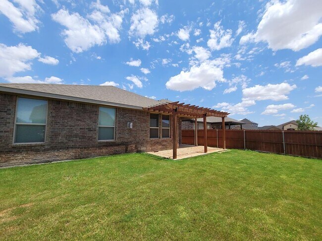Building Photo - 7003 Kate Reed Dr