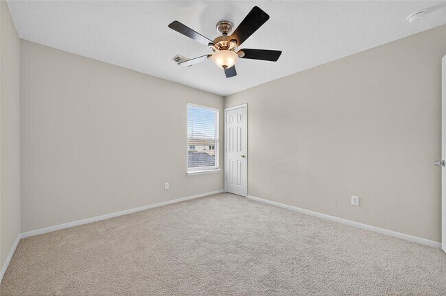 Building Photo - 15411 Redbud Dale Ct