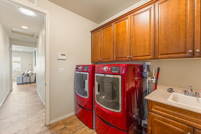 Building Photo - 74131 Imperial Ct E