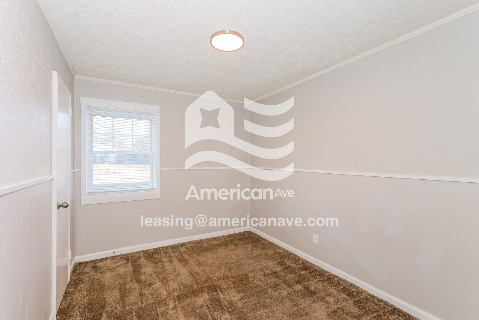 Building Photo - 1118 Alderman St NE