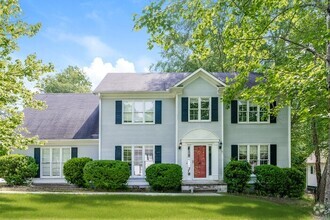 Building Photo - 3 Bedroom Macon Home