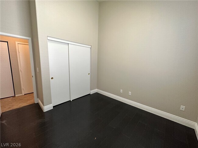 Building Photo - 5244 Ladyhawk Way