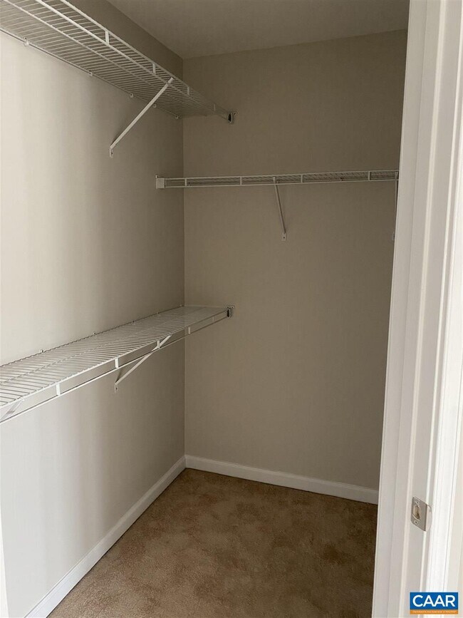 Building Photo - 1930 Asheville Dr