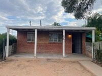 Building Photo - 4634/4636 19th