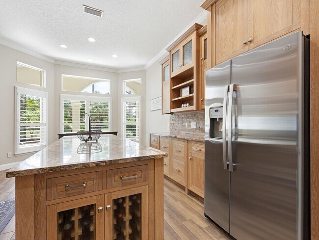 Building Photo - 534 Ria Mirada Ct