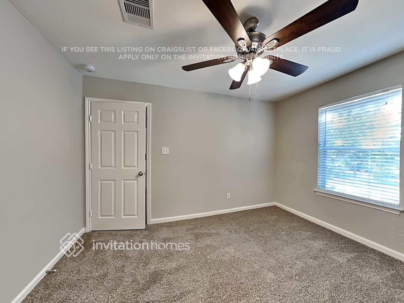 Building Photo - 4522 Lake Halbert Ln