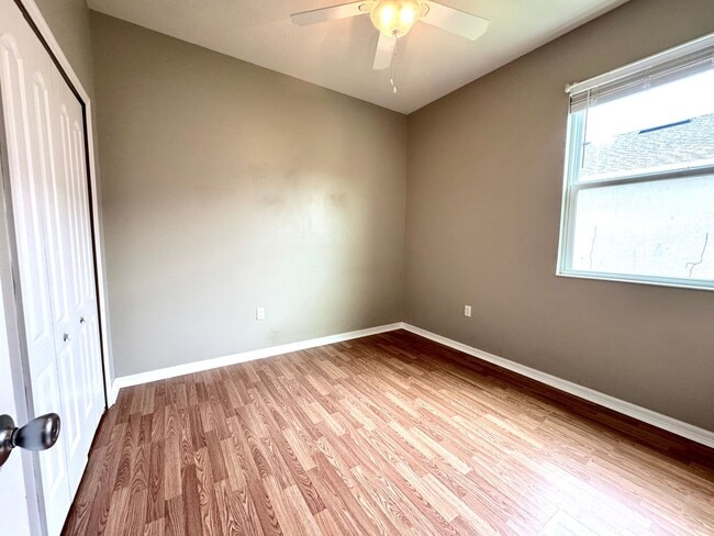 Building Photo - Lake Elsie Reserve 4/2 with Flex Room!