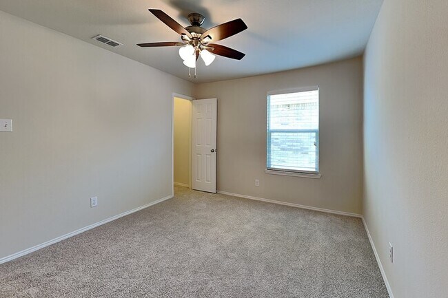 Building Photo - 1112 Rivers Creek Ln