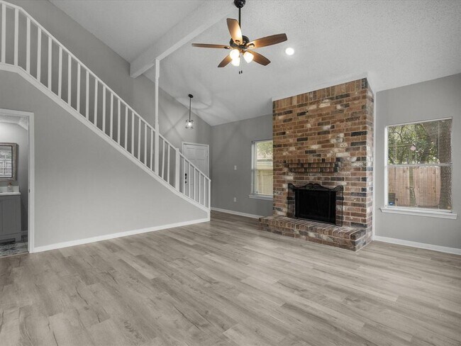 Building Photo - 10919 Kirkbud Ln