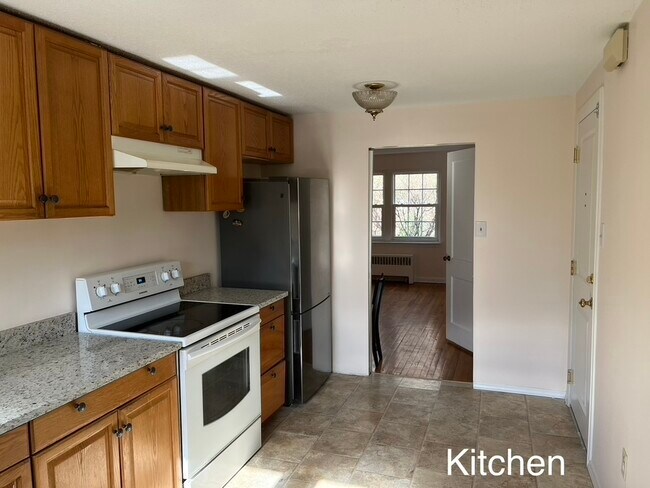 Building Photo - 31 Arnold Way