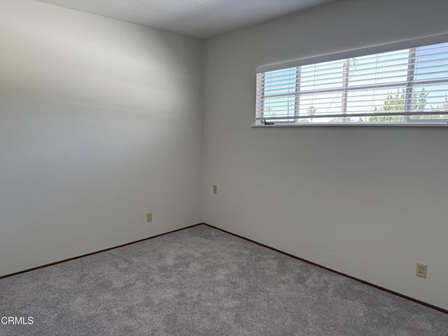 Building Photo - 520 Linwood Ave