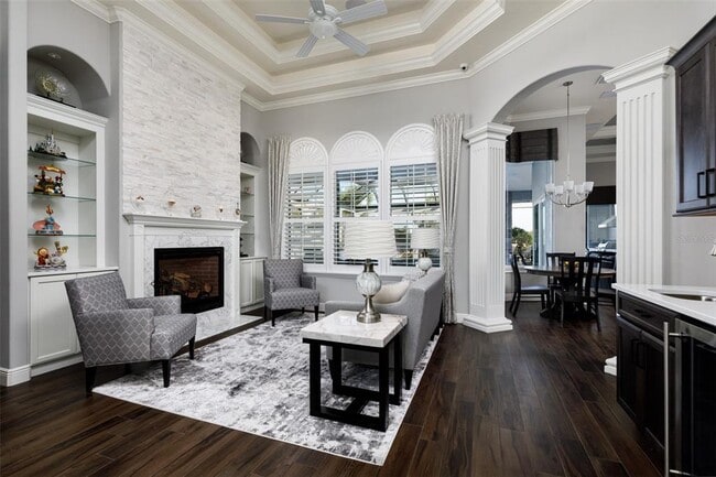 Building Photo - 10605 Midview Terrace