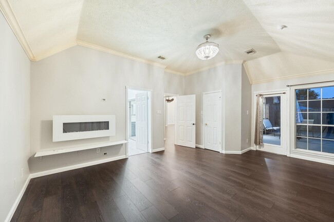 Building Photo - 7624 Lone Meadow Ct