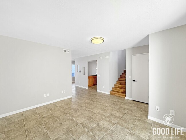 Building Photo - SD: Spacious 3BD/2.5BA Two-Story Condo in Southwest Chula Vista with Kitchen Island, In-Unit Laun...