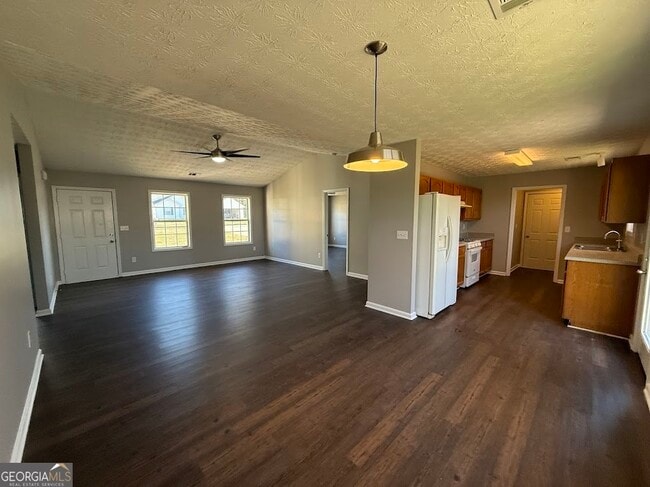 Building Photo - 419 Shenandoah Ct