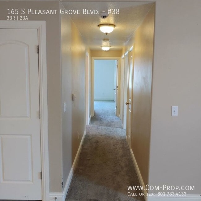 Building Photo - 165 S Pleasant Grove Blvd