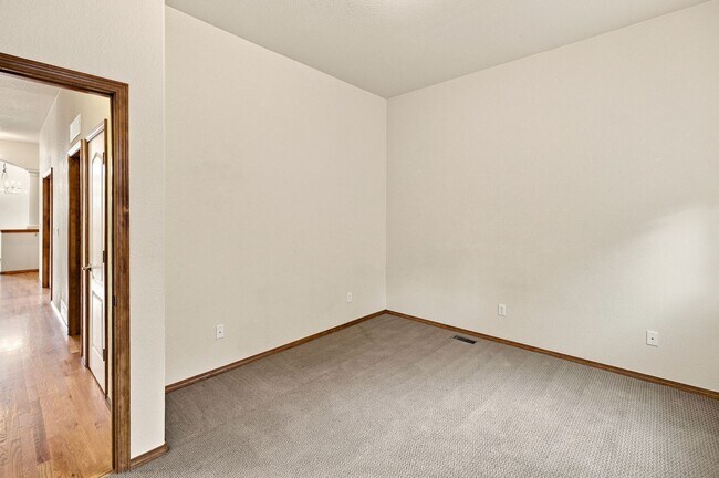 Building Photo - 8803 Wolf Lake Drive