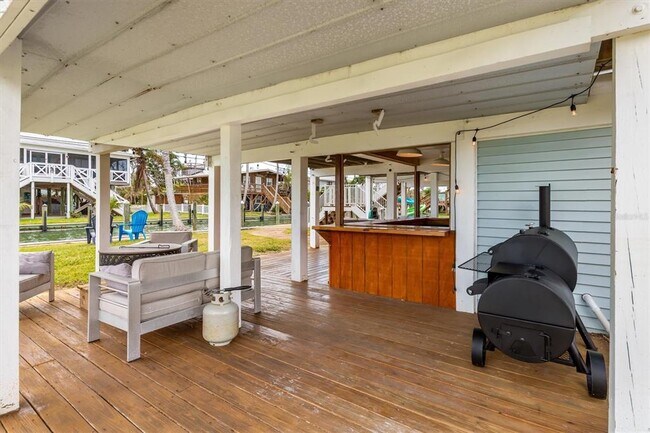 Building Photo - 9750 LITTLE GASPARILLA Is