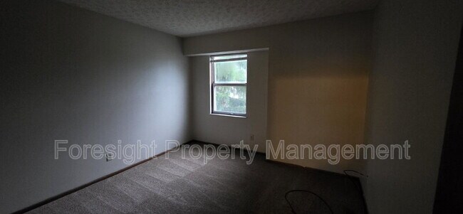 Building Photo - 7163 Tomahawk Trail