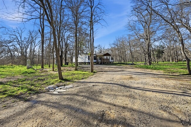 Building Photo - 39512 Donigan Rd