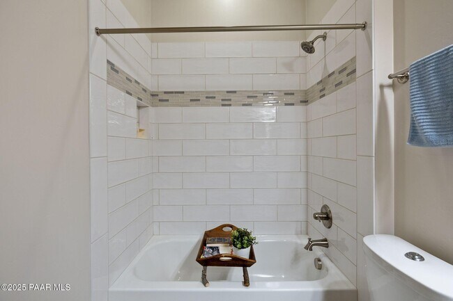 Building Photo - 12665 Gyda Cir