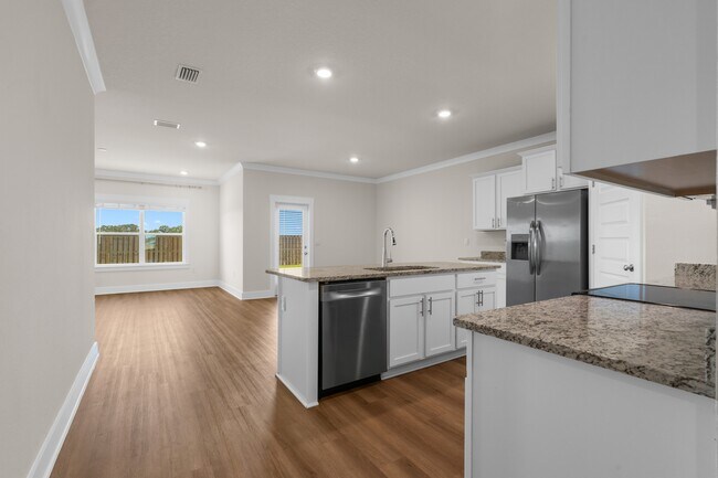 Building Photo - 1009 Hayward Lp