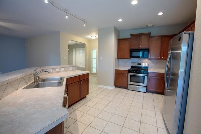 Building Photo - 4410 Sherwood Green Ct