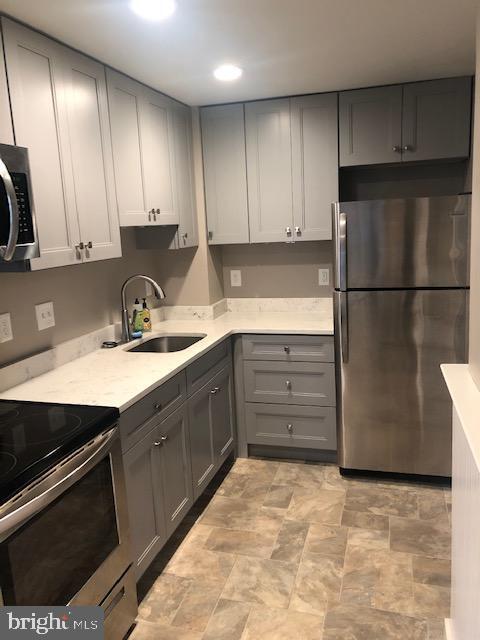 Building Photo - 420 Highland Ave