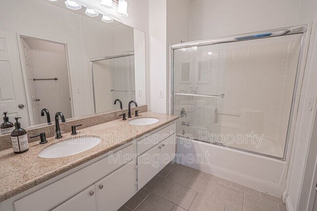 Building Photo - 20000 Plum Canyon Rd