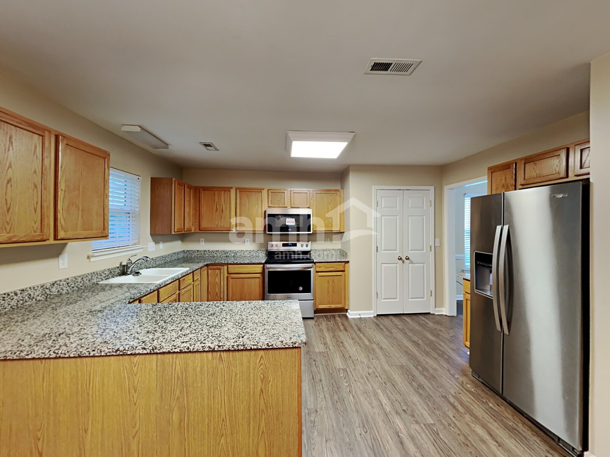 Building Photo - 6119 Spanish Moss Ln