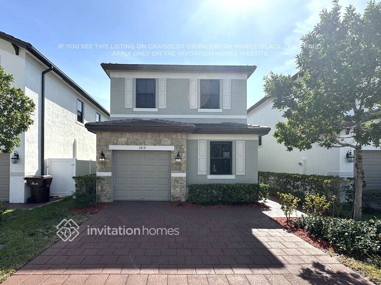 Primary Photo - 3424 W 110th St