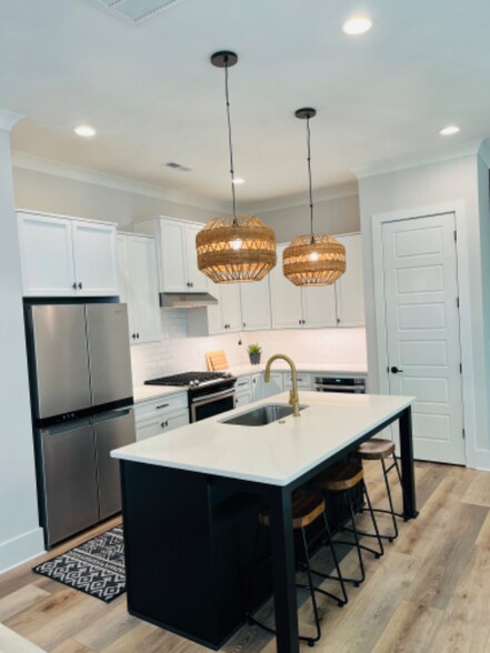 Building Photo - 1224 Pamlico St