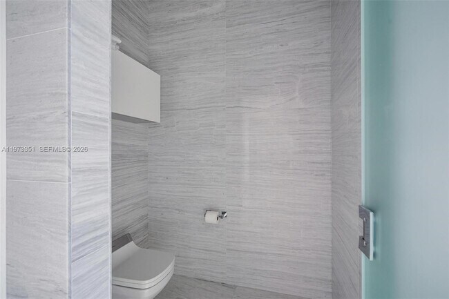 Building Photo - 88 SW 7th St