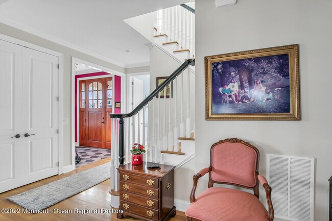 Building Photo - 812 Claridge Dr