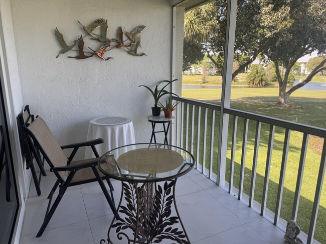 Building Photo - 4801 Martinique Pl