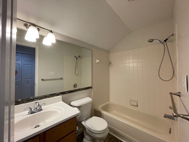 Building Photo - Spacious 3-Bed, 2.5-Bath Home – All Seasons Room, Loft, and Fully Fenced Backyard