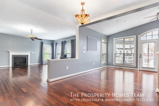 Building Photo - Spacious Modern Living in Upper Marlboro!