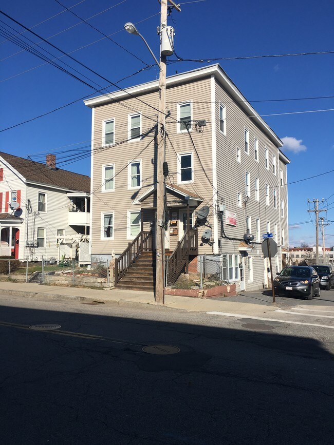 68 Mechanic St 68 Mechanic St Leominster MA 01453 Apartment Finder