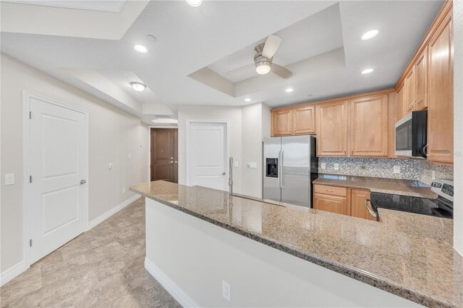 Building Photo - 449 S 12th St