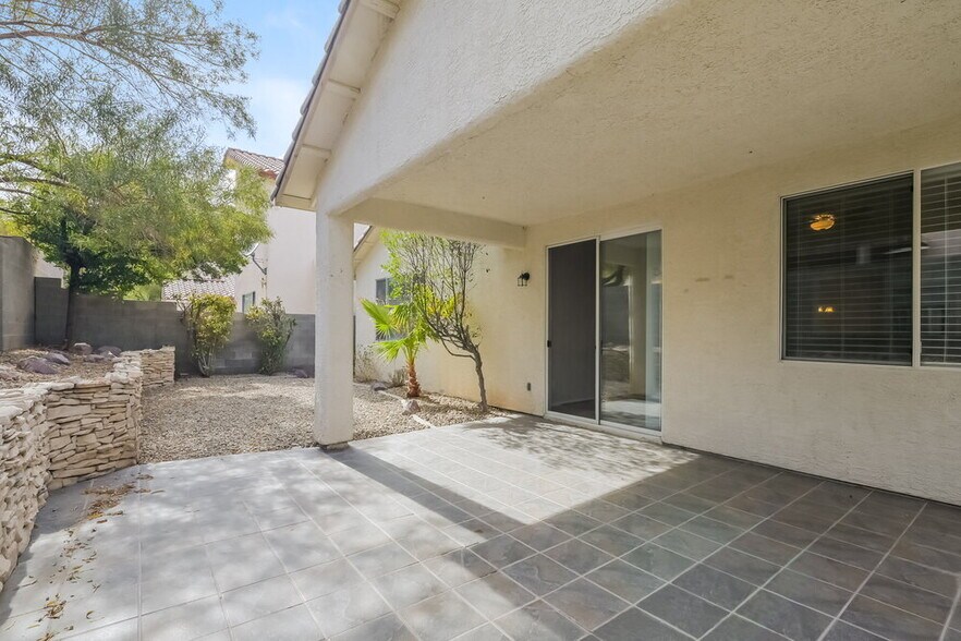 Building Photo - 71 St Johns Wood Ave