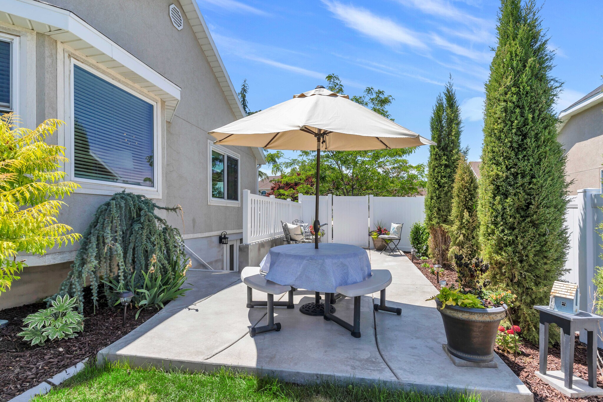 Building Photo - 9959 S Eden Point Cir