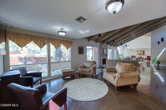 Building Photo - 254 Sequoia Ct