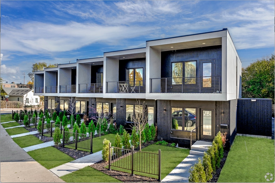 Primary Photo - The Hollander Row Homes