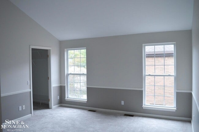 Building Photo - 860 Neff Rd