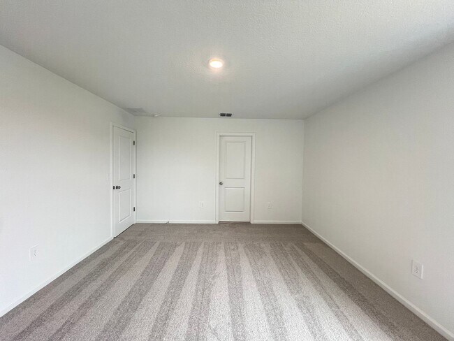 Building Photo - Perfect Home waiting for you!