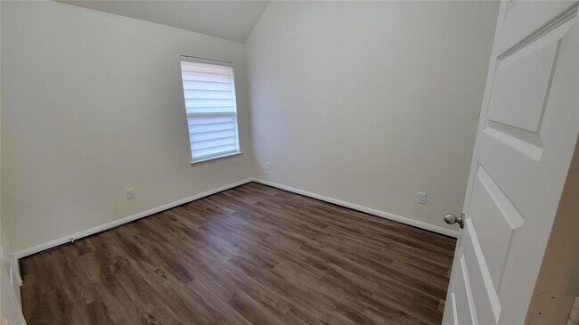 Building Photo - 5610 Scoria Rock Dr