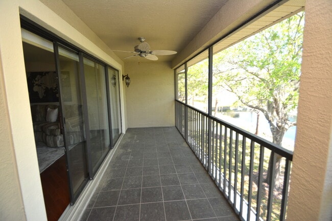 Building Photo - Furnished townhome! Located in Plantation ...