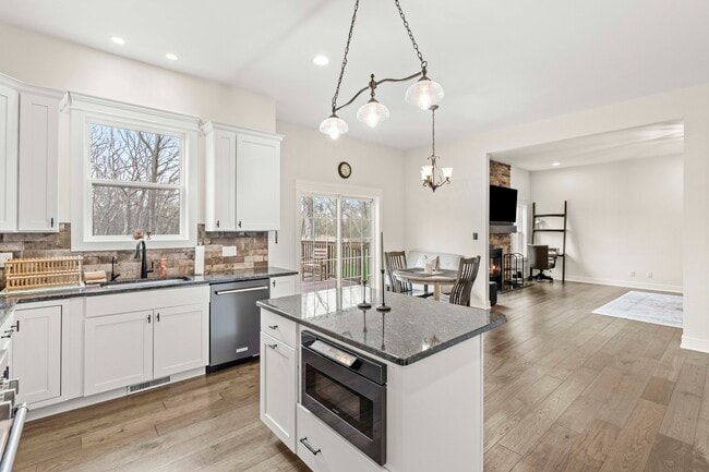 Building Photo - 4220 166th Ln