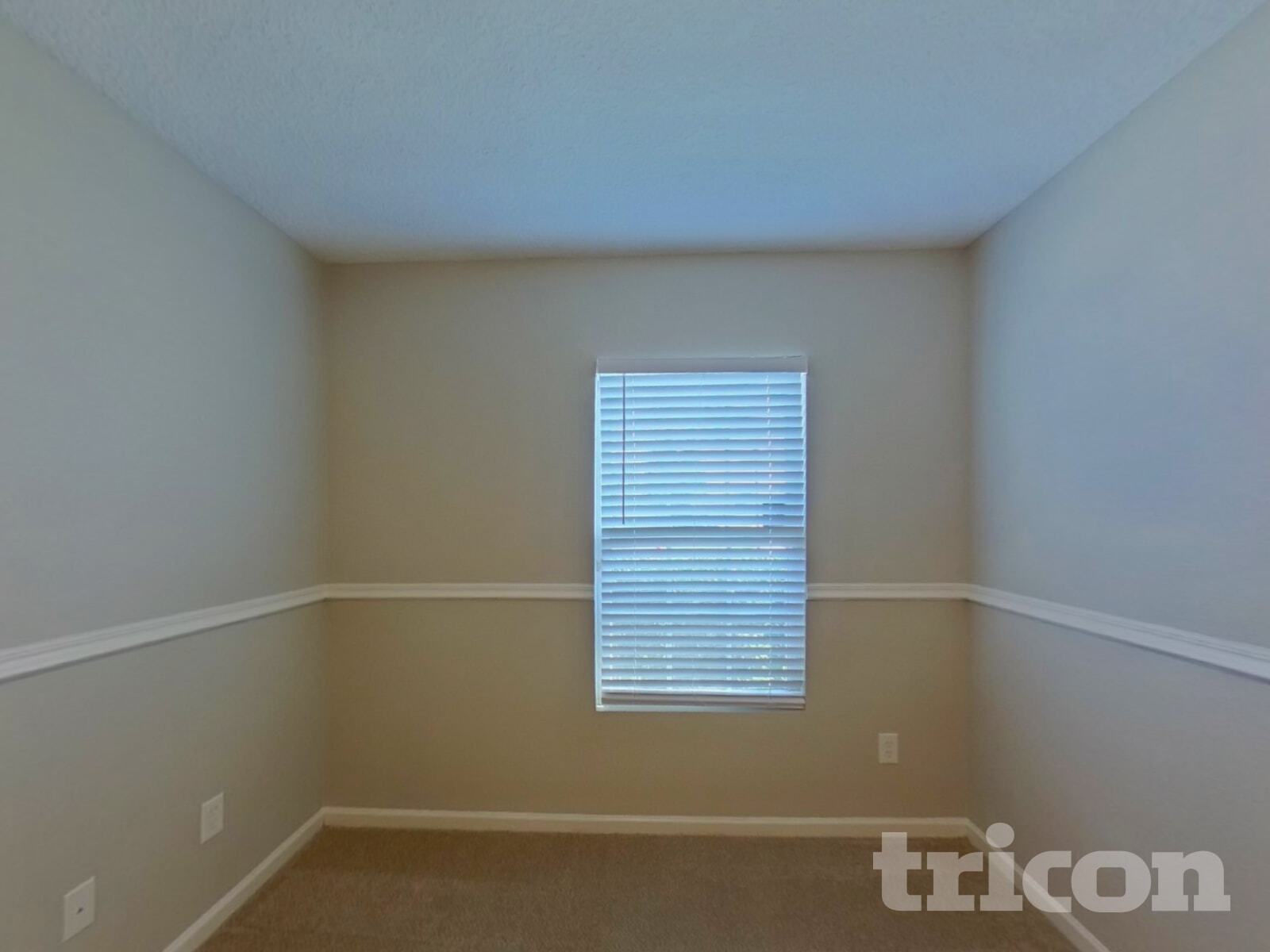 Building Photo - 15180 Bareback Dr