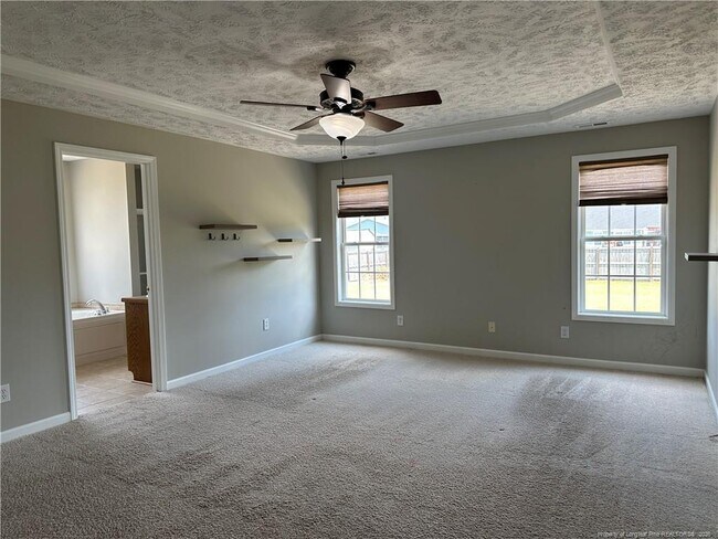 Building Photo - 112 Harvest Ln